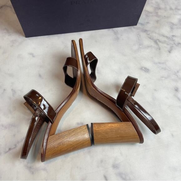 PRADA Brown Patent Leather Open Toe Wood Grain Block Heel Sandals - Picture 6 of 11